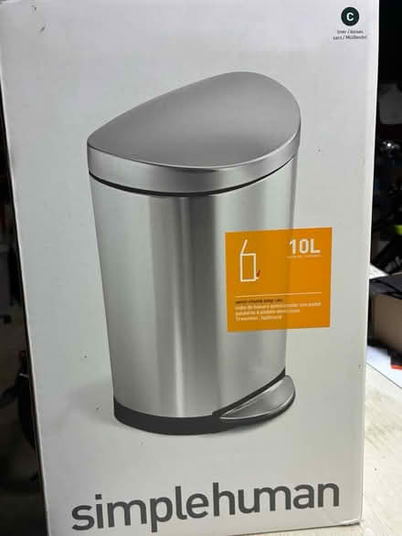 Photo of free Simple Human 10L trash can (Rainier Valley/Brighton) #1