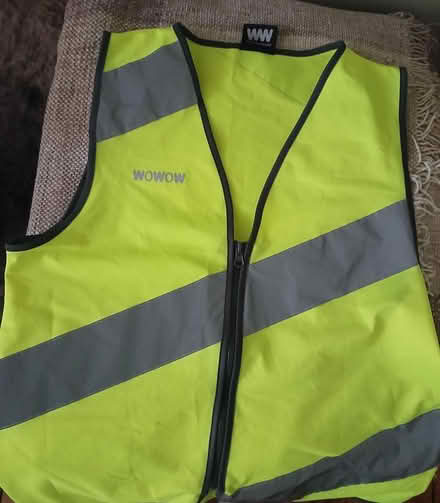 Photo of free Women's hi-viz cycling vest (SW2) #1