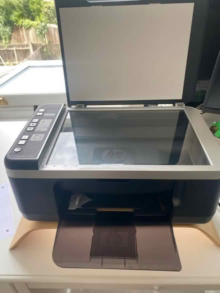 Photo of free HP deskjet F4180 (SW12 Balham) #3