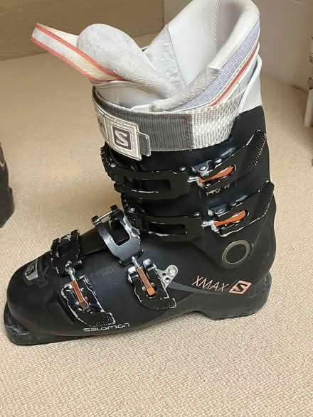 Photo of free Ladies Ski Boots (Maida Vale W9) #2