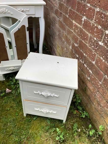 Photo of free Small White Dressing Table with Mirror & Bedside Cabinet. (St James, South Elmham IP19) #4