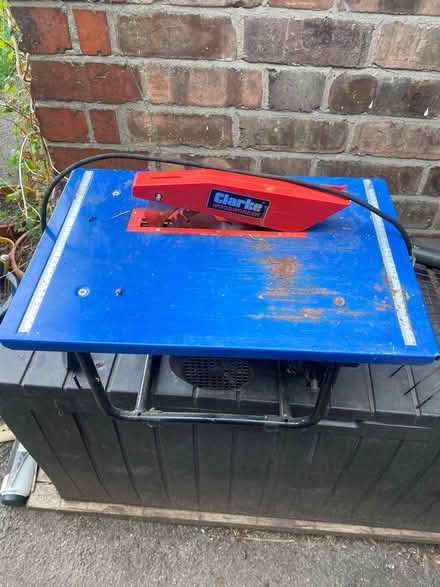 Photo of free Clarke woodworker saw (Sherwood NG5) #1