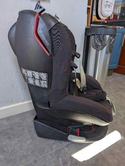Photo of free Maxi Cosi Tobi carseat (Birchencliffe HD3) #3