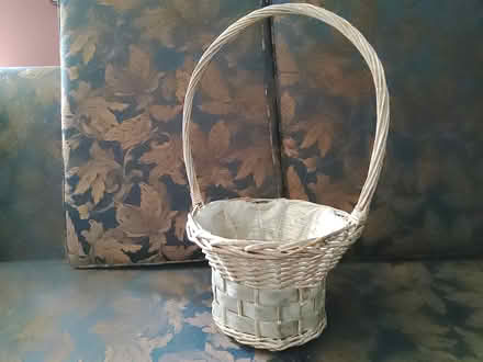 Photo of free wicker basket with handle (East of Scarborough Golf Club) #1