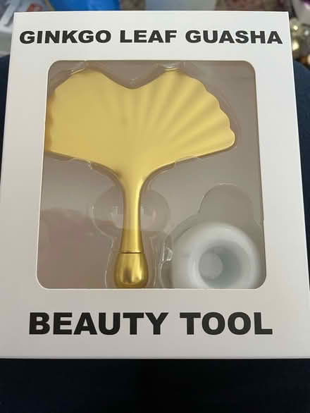 Photo of free Gua Sha - new in box (Surbiton KT6) #1