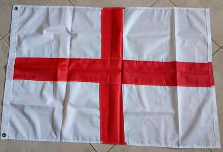 Photo of free New Flag St George's Cross (Burnham) #1