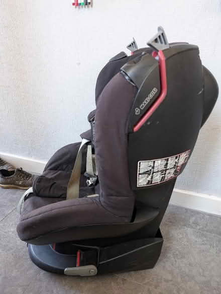 Photo of free Maxi Cosi Tobi carseat (Birchencliffe HD3) #2