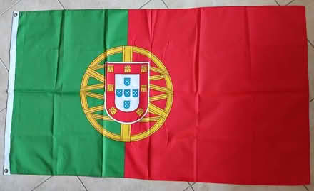 Photo of free Flag new - Portugal (Burnham) #1