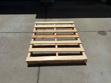 Photo of free Wooden pallet (Cupertino) #2