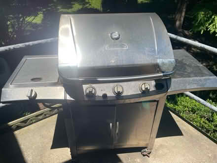 Photo of free Stainless steel gas grill (Bethesda- River Rd & Wilson Ln) #1