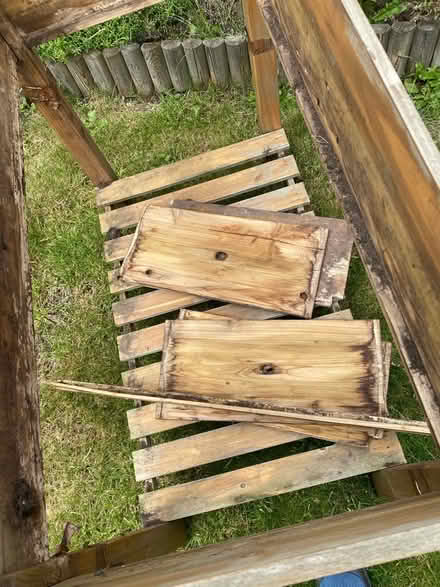 Photo of free Large wooden planter (needs repair) (Findern CP DE23) #2