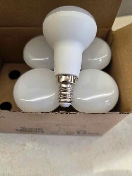 Photo of free 5 x E14 light bulbs led (Crag Bank, LA5) #2