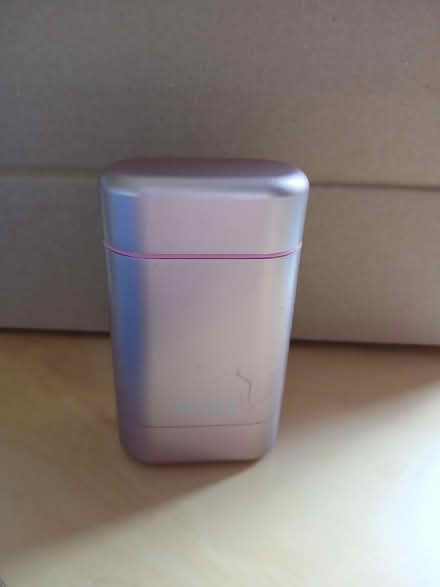 Photo of free Aluminium refillable deoderant (Henley in Arden B95) #1