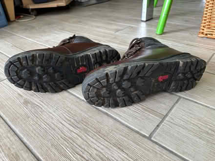 Photo of free Size 6 ladies leather walking boots in excellent condition (Elmers End BR3) #2