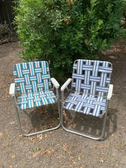 Photo of free Two vintage aluminum lawn chairs (Near downtown Walnut Creek) #1