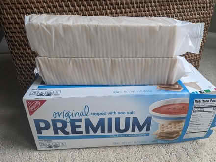 Photo of free Saltine crackers (S of Ypsi) #1