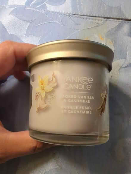 Photo of free Yankee candle, unused (Bitter Lake) #2