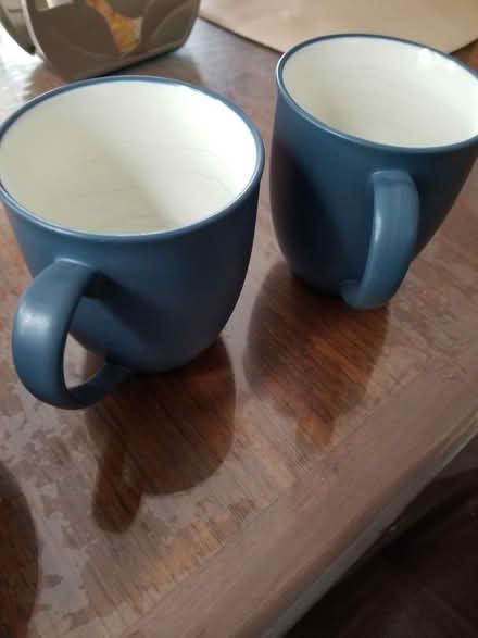 Photo of free 4 bowls and 2 cups (Hunt Club) #2