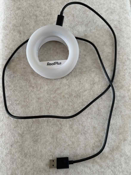Photo of free Ringlight (Buffalo Grove, IL) #2