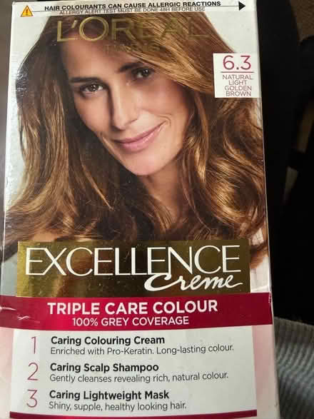 Photo of free Excellence natural light golden brown hair colour (Bartley Green B31) #1