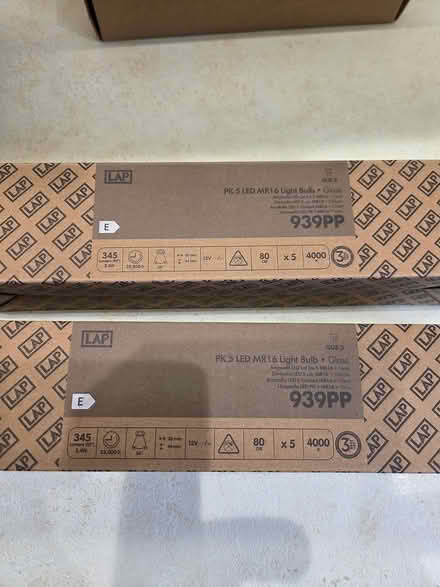 Photo of free 10 x gu5.3 mr16 led light bulbs (Crag Bank, LA5) #3