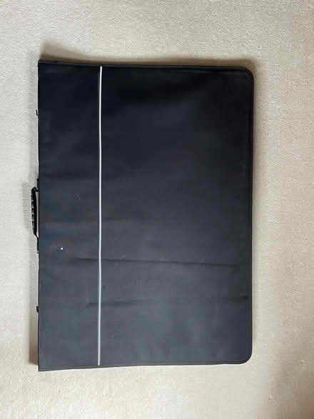 Photo of free Large black artists portfolio case (West Common AL5) #1