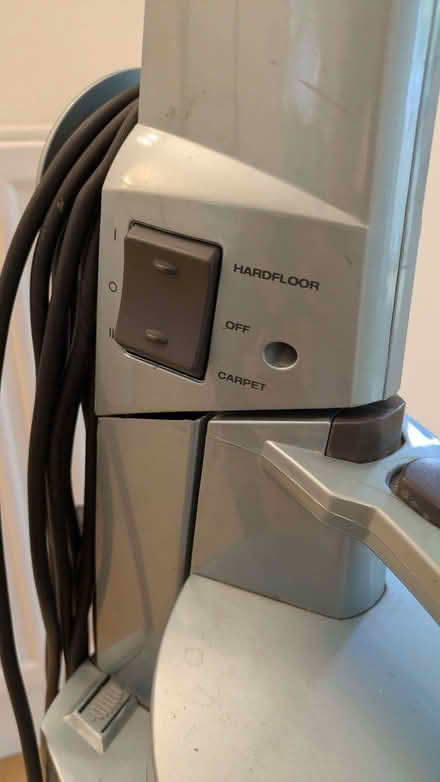 Photo of free Standing vacuum cleaner (Abingdon-on-Thames OX14) #3