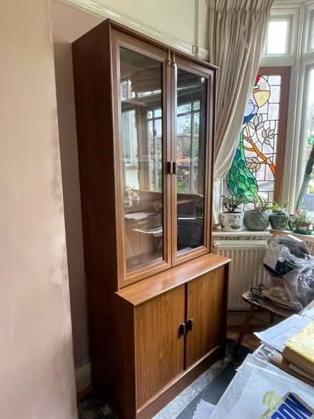 Photo of free Display cabinet & base cupboard (South Hounslow off Central Av) #3