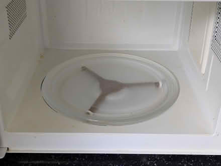 Photo of free LG Microwave (Greystones S11) #4