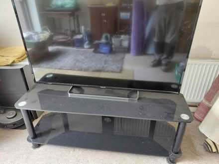 Photo of free Tv and stand (redditch B97) #1