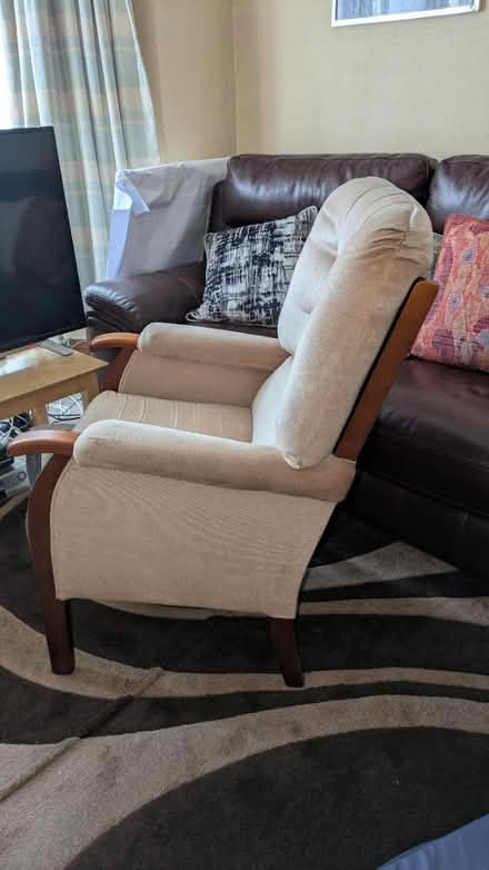 Photo of free Armchair (Hackney E9) #4