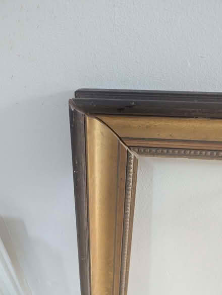 Photo of free Very large antique wooden picture frame (Bingham NG13) #2