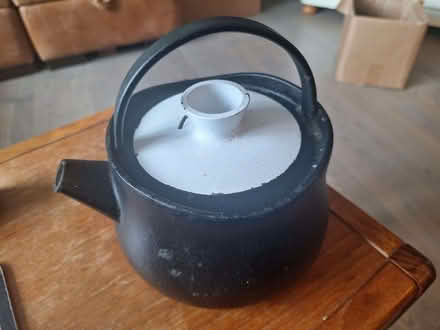 Photo of free Cast iron teapot (Hollingdean BN1) #1