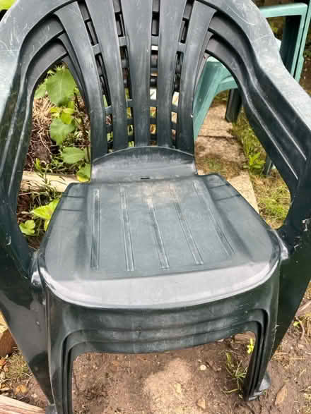 Photo of free 5x garden chairs, plastic (Oxford OX4) #1
