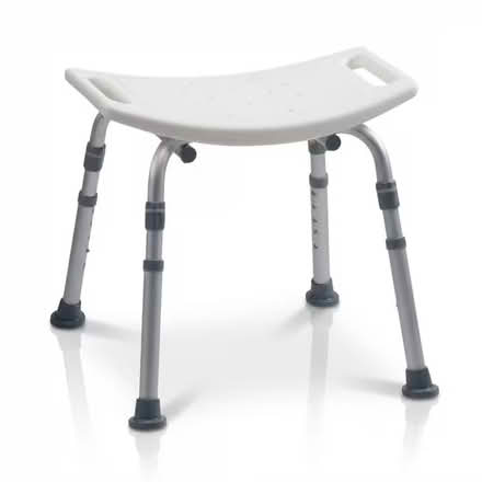 Photo of Shower Stool (Brimfield SY8) #1