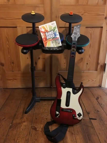 Photo of free Band Hero for Wii (Chatham ME4) #1