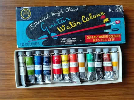Photo of free Watercolour paints (Falsgrave YO12) #1
