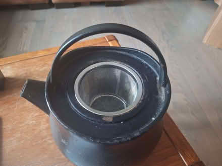 Photo of free Cast iron teapot (Hollingdean BN1) #2