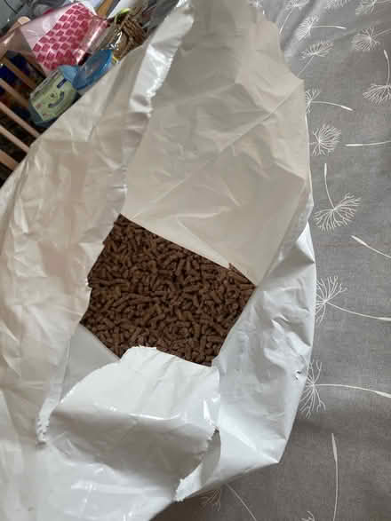 Photo of free Cat litter (Dudbridge GL5) #2