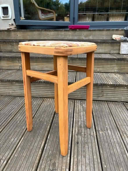 Photo of free 1960s/70s kitchen stool/side table (Elmers End BR3) #1