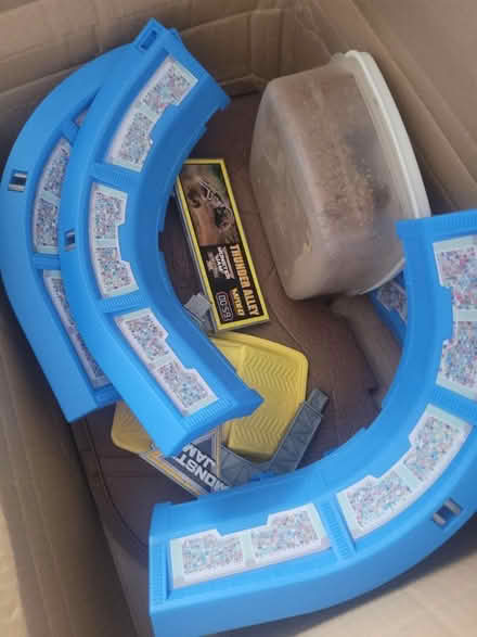 Photo of free Monster jam thunder alley sand set (OX15 bloxham) #1