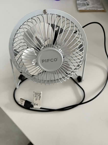Photo of free Tiny desk fan- USB plug (Twickenham TW1) #1