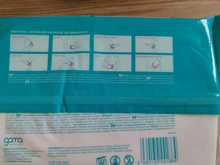 Photo of free Body cleansing wipes (Herdings, S14) #4