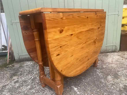 Photo of free Dining Table (Islington N1) #4
