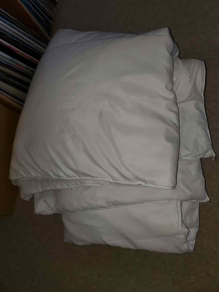 Photo of free Duvet, 4.5 tog (Moortown LS17) #1