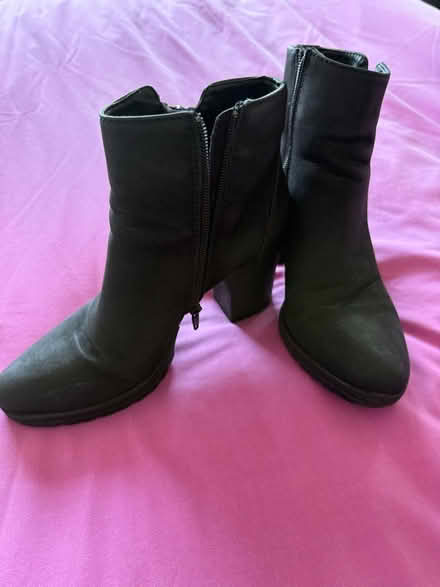 Photo of free Black ankle boots (New Brighton CH45) #1