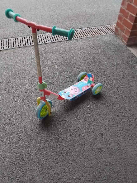 Photo of free Cocomelon 3 wheel scooter (Newtown CH1) #1
