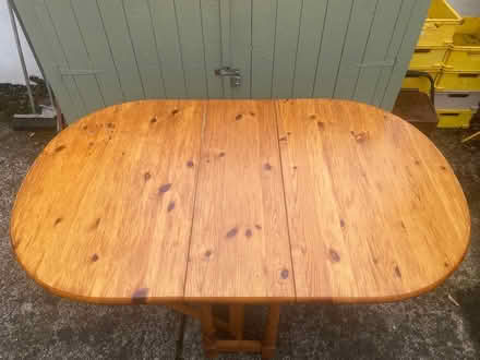 Photo of free Dining Table (Islington N1) #3