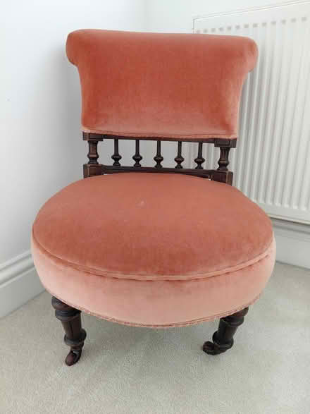 Photo of free Pretty, pink, vintage nursing chair (Farnham Common, SL2) #1