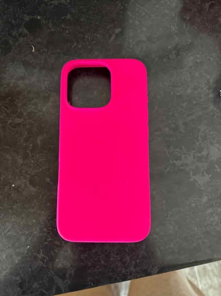 Photo of free iPhone 16 phone case (BS4) #1